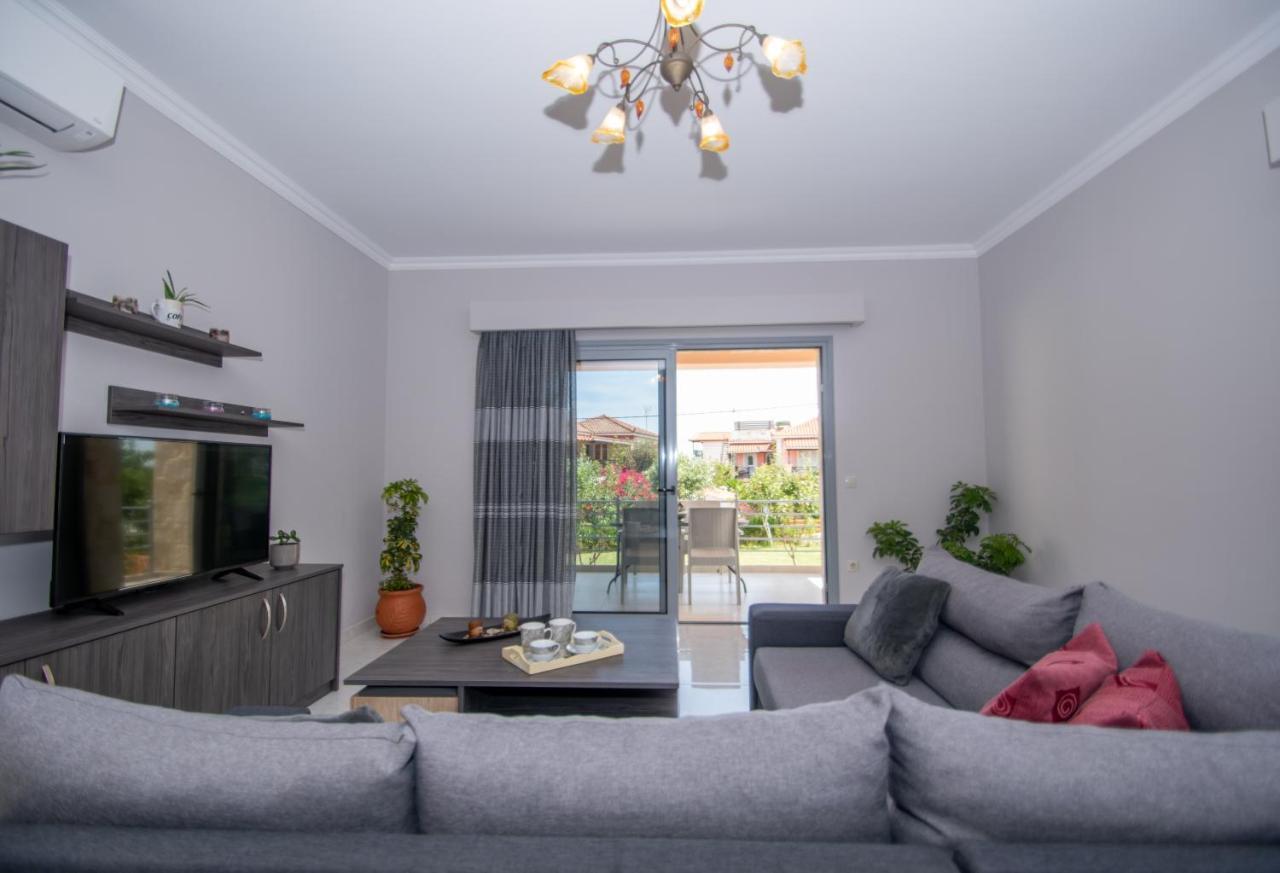 Liri'S Apartments Kalamákion 외부 사진